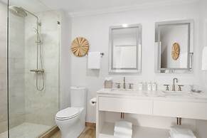 Alexandra Resort - All-inclusive