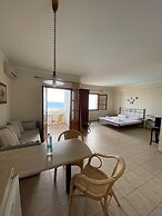 Amazones Village Suites