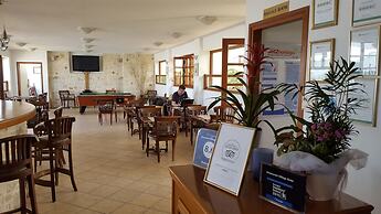 Amazones Village Suites