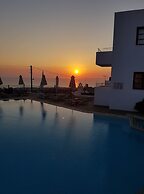 Amazones Village Suites