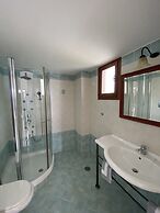 Amazones Village Suites