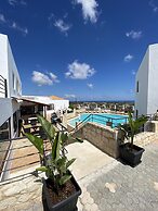 Amazones Village Suites