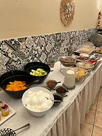 Amazones Village Suites