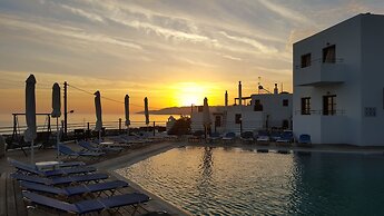 Amazones Village Suites