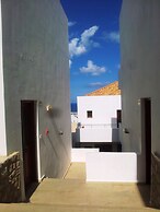 Amazones Village Suites