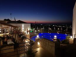 Amazones Village Suites