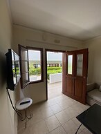 Amazones Village Suites