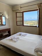 Amazones Village Suites