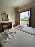 Amazones Village Suites