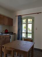 Amazones Village Suites