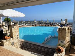 Amazones Village Suites