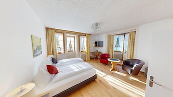 Schweizerhaus Swiss Quality Hotel
