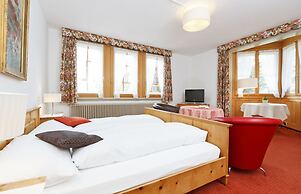 Schweizerhaus Swiss Quality Hotel