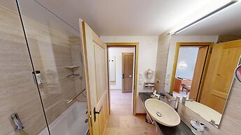 Schweizerhaus Swiss Quality Hotel