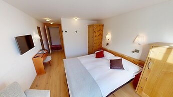 Schweizerhaus Swiss Quality Hotel
