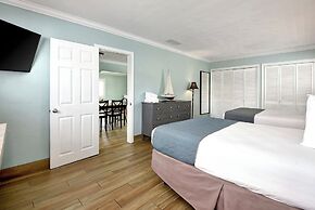 Shoreline Suites & Cabana Cottages