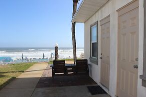 Shoreline Suites & Cabana Cottages