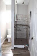 Shoreline Suites & Cabana Cottages