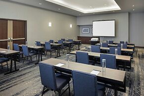 Courtyard by Marriott Chicago Magnificent Mile