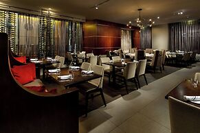 Courtyard by Marriott Chicago Magnificent Mile