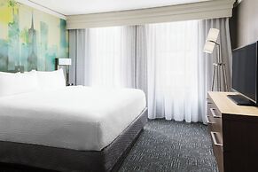 Courtyard by Marriott Chicago Magnificent Mile