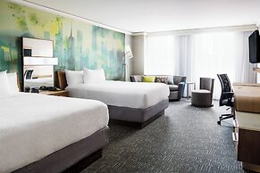 Courtyard by Marriott Chicago Magnificent Mile