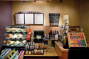 Courtyard by Marriott Chicago Magnificent Mile