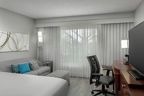 Courtyard by Marriott Houston Rice University