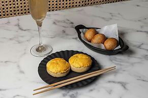 Courtyard by Marriott Houston Rice University