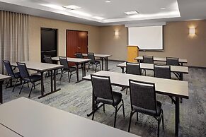 Courtyard by Marriott Houston Rice University