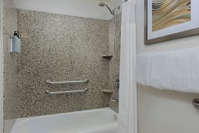 Courtyard by Marriott Houston Rice University