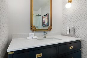 Hilton Garden Inn Indianapolis Downtown