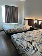 Motel 6 Orlando, FL - International Dr