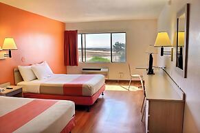 Azul Inn San Simeon