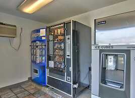 Motel 6 Sacramento, CA - North