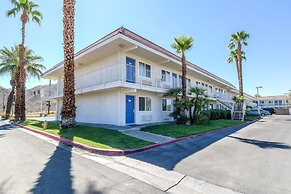 Motel 6 Rancho Mirage, CA - Palm Springs