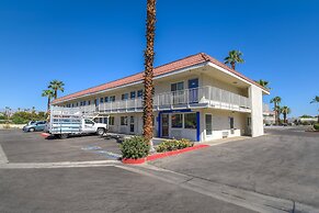 Motel 6 Rancho Mirage, CA - Palm Springs