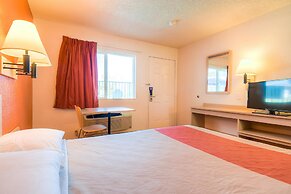 Motel 6 Rancho Mirage, CA - Palm Springs