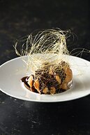 Majestic Roof Garden Hotel