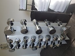 Majestic Roof Garden Hotel