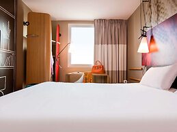 ibis Paris Porte de Clichy Centre