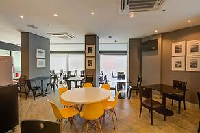 Rio Design Copacabana Hotel
