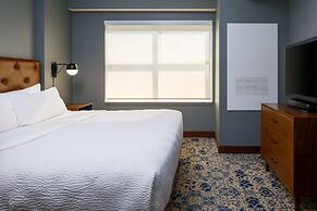 Four Points by Sheraton Louisville Airport