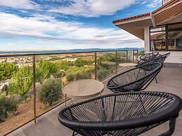 Melia Castelo Branco