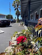 Monterey Fireplace Inn