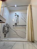 Monterey Fireplace Inn