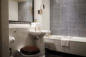 The White Hart Hotel