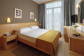 Hotel Aurora Plava Laguna
