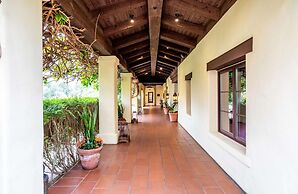 Estancia La Jolla Hotel & Spa