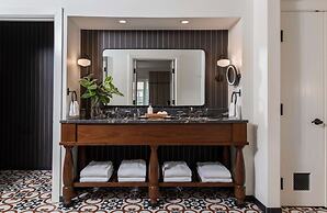 Estancia La Jolla Hotel & Spa